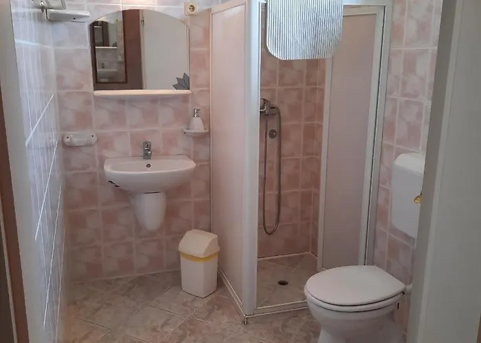 Konig Haus Hotell Bük
